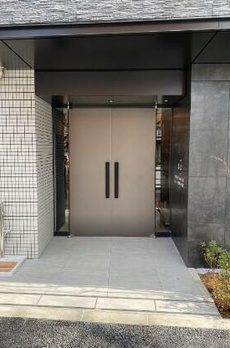 ＴＨＥＡＴＥＲ　ＣＯＵＲＴ本駒込 