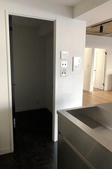 ファミール六本木 