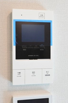Ｌａｃｈａｒｉｔｅ大岡山 