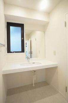 リバティ東中野 