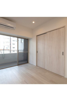 ＯＮＥ ＲＯＯＦ ＦＬＡＴ ＴＯＧＯＳＨＩ 