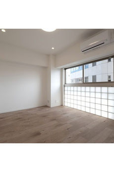 ＯＮＥ ＲＯＯＦ ＦＬＡＴ ＴＯＧＯＳＨＩ 