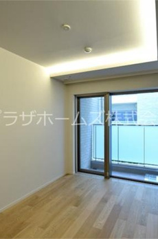 ロイヤルシーズン西麻布 