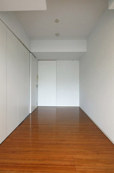apollo apartment 