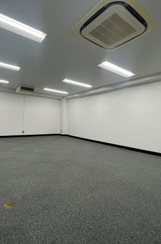 アーバンスクエア神田ビル 