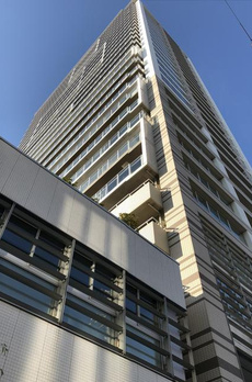 ライオンズ四谷タワーゲート 