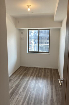 ＨＡＲＵＭＩ　ＦＬＡＧ　ＳＵＮ　ＶＩＬＬＡＧＥ　Ｄ棟 