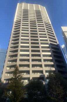 ファーストリアルタワー新宿 