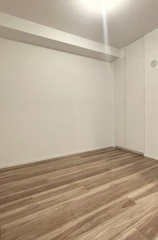 ＨＡＲＵＭＩ　ＦＬＡＧ　ＳＵＮ　ＶＩＬＬＡＧＥ　Ｃ棟 