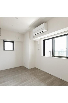 ＬａＳａｎｔｅ　上野 