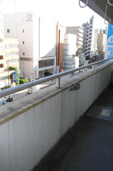 ホワイトハイツ堀内 