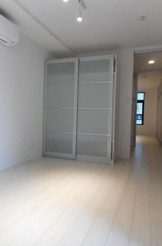 ＬＡＰｉＳ　ＣＯＵＲＴ　ＹＯＴＳＵＹＡ 
