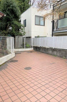 駒場ハウスＢ棟 