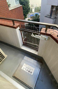チュリス氷川坂 