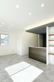 ＲＥＩ　ＡＺＡＢＵ 