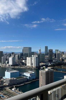 ＴＨＥ　ＴＯＫＹＯ　ＴＯＷＥＲＳ　ＳＥＡＴＯＷＥＲ 