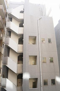 ドミール南青山 