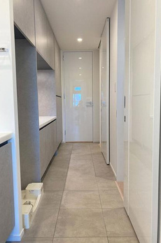 ＨＡＲＵＭＩ　ＦＬＡＧ　ＳＥＡ　ＶＩＬＬＡＧＥ　Ｅ棟 