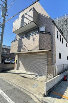 西保木間（ガレージ付き）貸家 