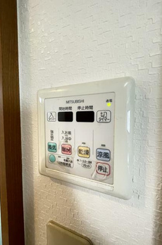 西保木間（ガレージ付き）貸家 