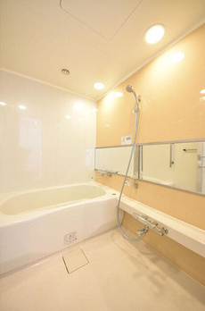 ＨＵＮＤＲＥＤ　ＳＴＡＹ　ＲＥＳＩＤＥＮＣＥ 