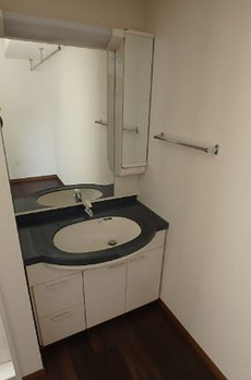 アクティ汐留 