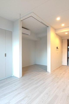 クロスレジデンス高田馬場 