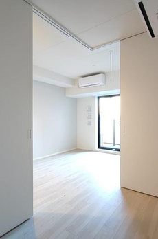 クロスレジデンス高田馬場 