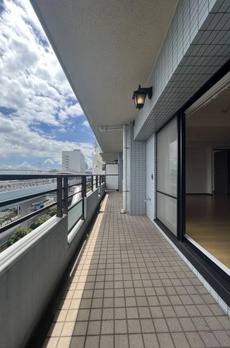 エクセルシオール港区海岸 