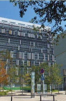 エクセルシオール港区海岸 