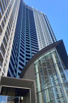 ＳＫＹＺ　ＴＯＷＥＲ　＆　ＧＡＲＤＥＮ 