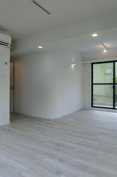 トウセン駒沢マンション 