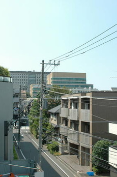 メゾンプレジオ 