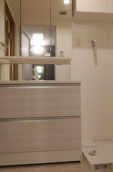 プライムアーバン市谷仲之町 