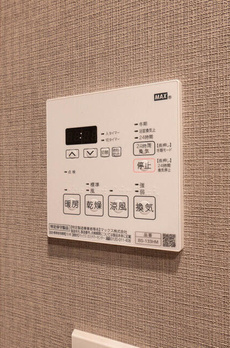 コンフォリア東新宿 