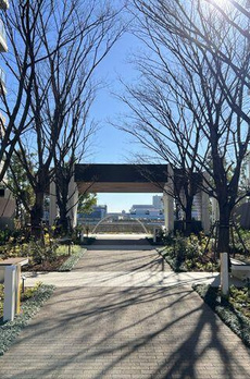 ＨＡＲＵＭＩ　ＦＬＡＧ　ＳＥＡ　ＶＩＬＬＡＧＥ　Ｄ棟 
