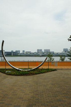 ＨＡＲＵＭＩ　ＦＬＡＧ　ＳＥＡ　ＶＩＬＬＡＧＥ　Ａ棟 