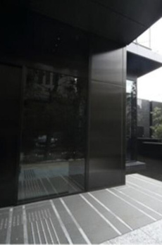 ＲＯＰＰＯＮＧＩ　ＴＯＫＹＯ　ＣＬＵＢ　ＲＥＳＩＤＥＮＣＥ 
