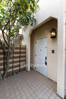 ＨＯＵＳＥ　ＴＡＫＡＮＡＷＡ 