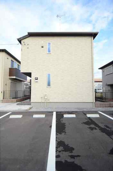 六町１丁目戸建ａ棟 