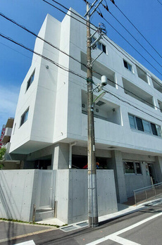 クレール三軒茶屋 