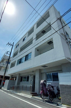 クレール三軒茶屋 
