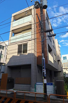 メゾン　ファミーユ 