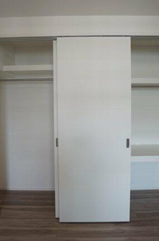 ＨＡＲＵＭＩ　ＦＬＡＧ　ＰＡＲＫ　ＶＩＬＬＡＧＥ　Ｂ棟 