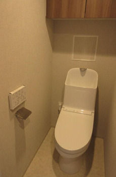 クレストコート町屋 