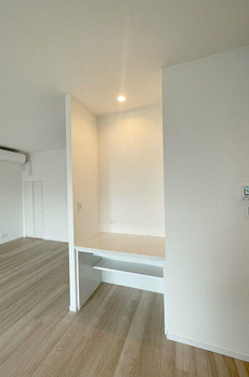 ＨＡＲＵＭＩ　ＦＬＡＧ　ＰＡＲＫ　ＶＩＬＬＡＧＥ　Ｄ棟 