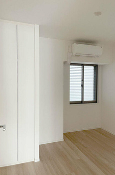 ＨＡＲＵＭＩ　ＦＬＡＧ　ＰＡＲＫ　ＶＩＬＬＡＧＥ　Ｄ棟 