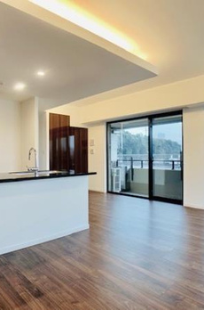 ＥＶＥＲＴＯＷ　ＣＨＯＪＡＭＡＲＵ 