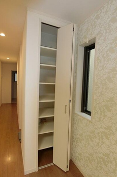 根岸戸建 