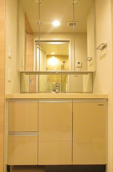 オープンレジデンシア日本橋馬喰町 